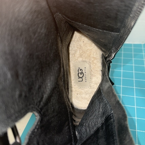 UGG Australia Conor Studded Black Leather & Shearling Moto Mid Calf Boots Size 9 - Picture 11 of 15